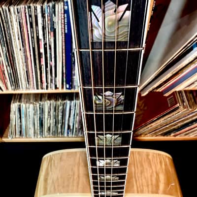 Gibson J-200 1995 - Natural image 8