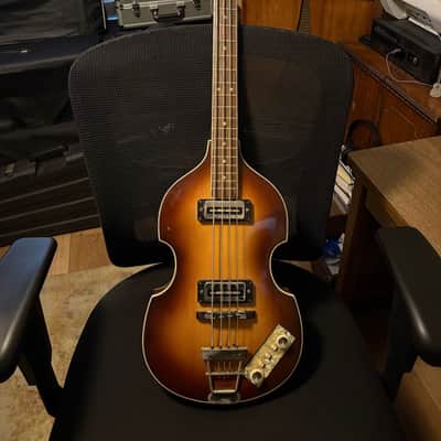 Hofner Beetle bass 500/1 1961-67 - sunburst image 1
