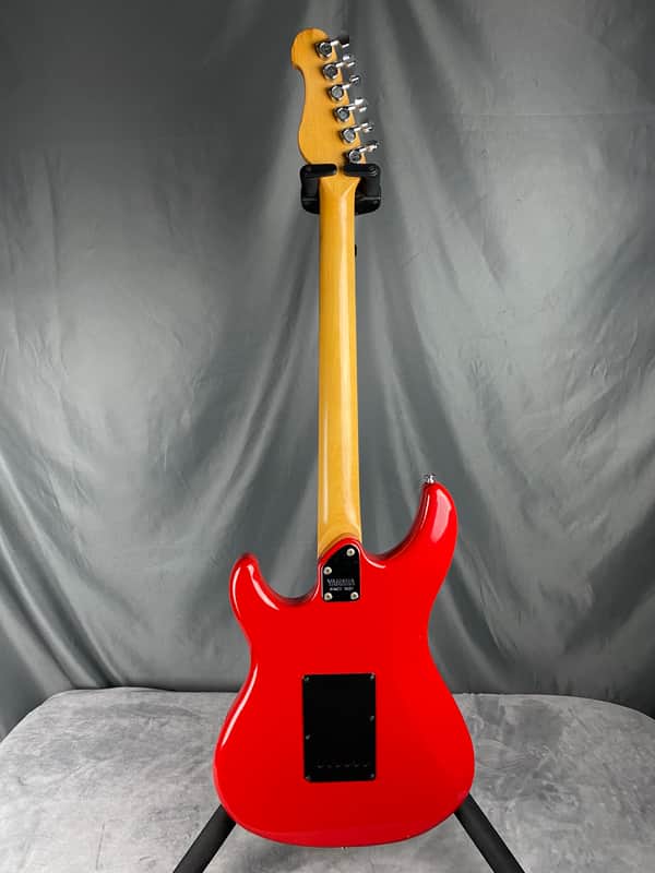 Yamaha SE203 2000's | Reverb