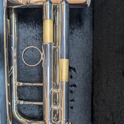 Yamaha YTR-8345G Custom Xeno Bb Trumpet Mint Condition - Played just a few times! 2012 - Large Bore / Gold Brass Bell image 7