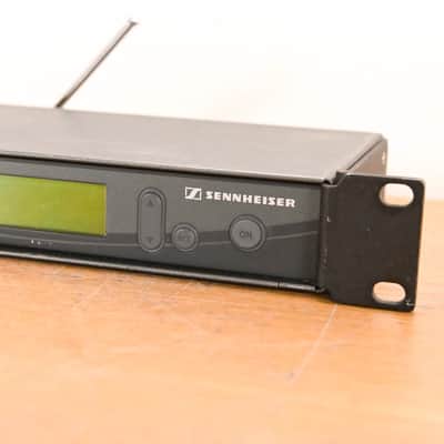 Sennheiser SR 300 IEM G2 Wireless Transmitter 518-554 MHz (NO PSU) CG01YR2 image 2