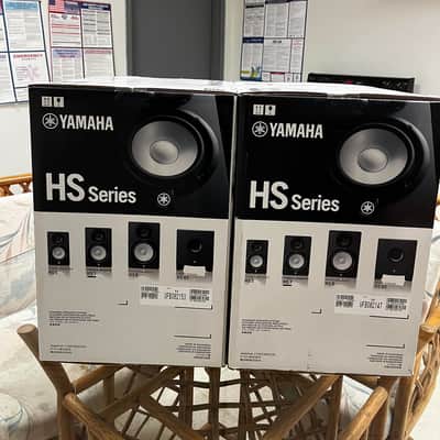 Yamaha HS7 6.5" Powered Studio Monitor (Pair) - Black image 6