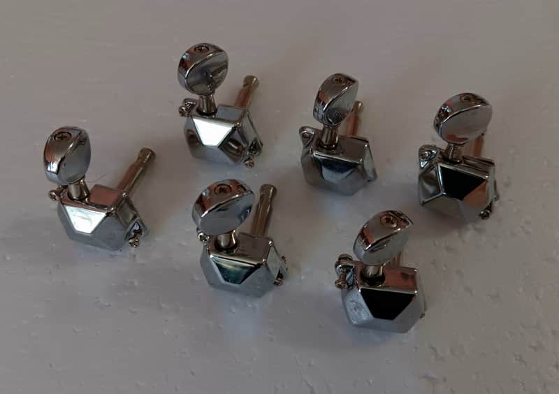 Squier Vintage Style Die Cast Tuning Machines Set (Replacement Tuners) 1990s-2000s - Chrome image 1