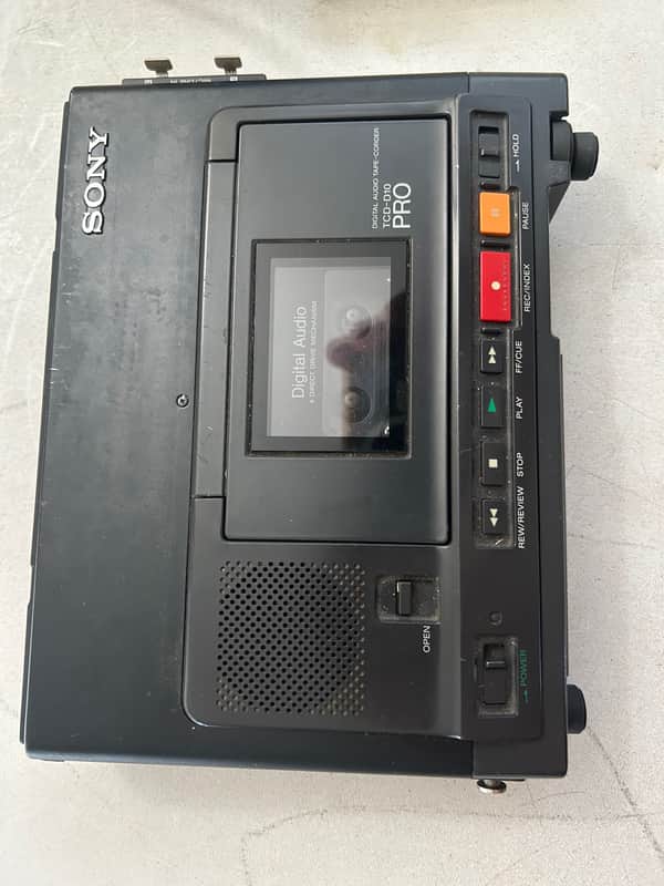 Sony TCD-D10 PRO Digital Audio Tape-Corder Rare Low Hours-Parts Only image 1