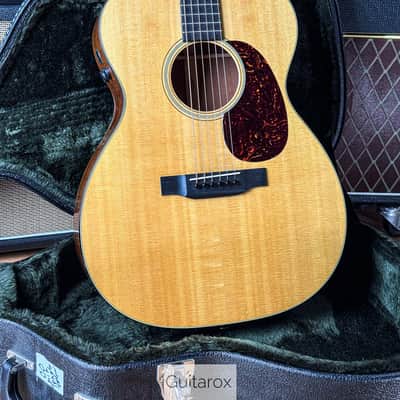 2015 Martin 000 18 Retro Natural image 16
