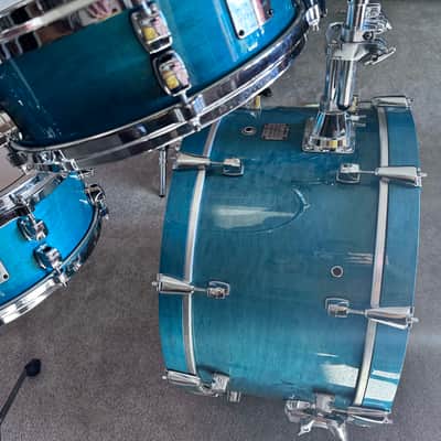 Yamaha Maple Custom Absolute Drum Set image 4