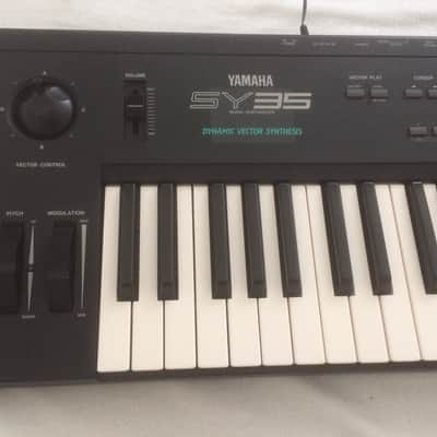 Yamaha SY35 Digital Vector Synthesizer image 3