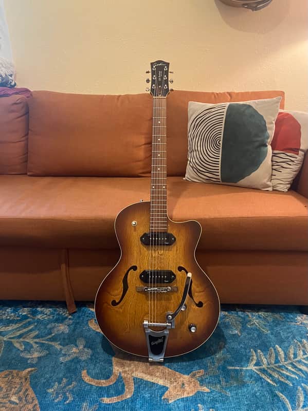 Godin 5th Avenue CW Kingpin II Rare Bigsby Tremelo Hollowbody Guitar image 1