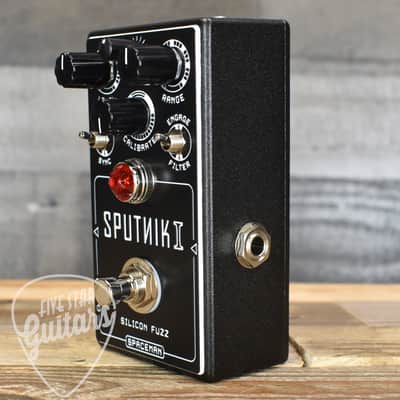 Mint Spaceman Effects Sputnik 1 Silicon Fuzz Pedal - Black Edition image 3