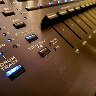 MUST SEE!!! KORG KRONOS 88 FULLY INSPECTED/SERVICED AND IN AMAZING CONDITION! image 13
