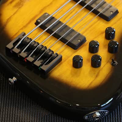 Warmoth 5 String Bass with Bartolini's Sunburst + GB image 5