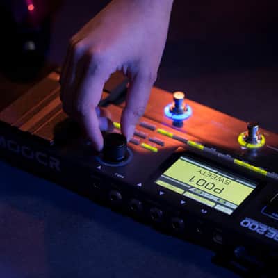 MOOER GE200 MODELADOR Y MULTI-EFECTOS image 4