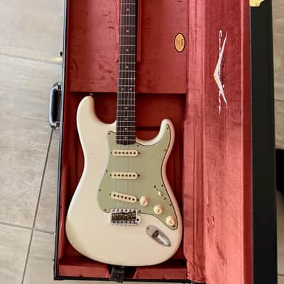 Fender Custom Shop Limited Edition 1964 L-Series Stratocaster Journeyman Guitar 2025 - Aged Olympic White image 2