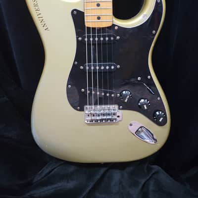 Fender 25th Anniversary Stratocaster 1979 - Silver Metallic image 2