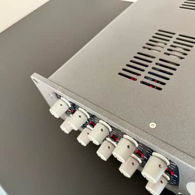 Elysia musEQ 2-Channel 5-Band Parametric Equalizer 2010s - Blue image 7