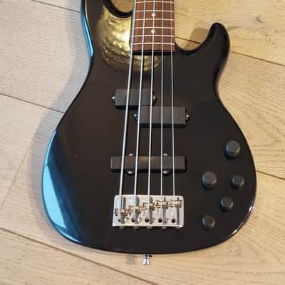 Fender Deluxe Series Zone Lyte Bass 2005 - Black EADGC strings image 5