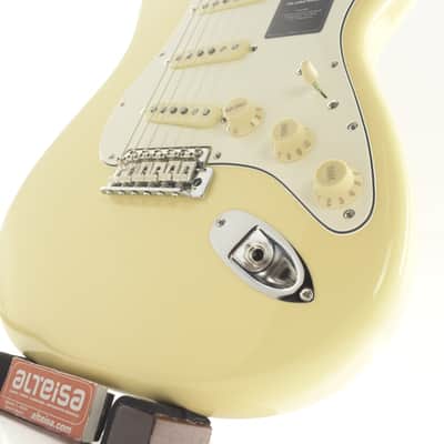 Fender Vintera II '70s Stratocaster with Maple Fretboard 2023 Vintage White 3.6kg image 6