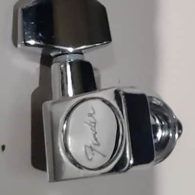 Fender 6 In-Line Tuning Heads - 2 Pin - Chrome image 4