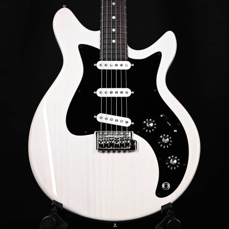 Eastman D'Ambrosio Series DC'64- Vintage White 2025 (25122) image 1