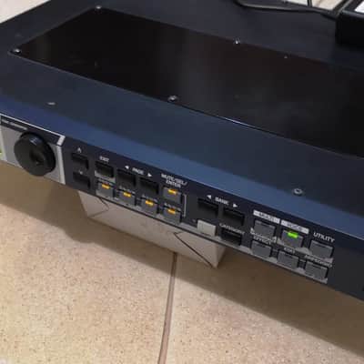 Yamaha Motif ES Rack ( sound module )