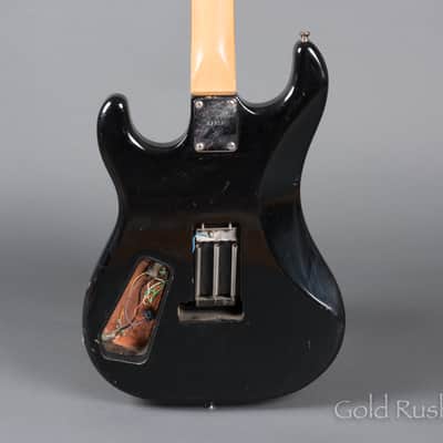 Kramer Banana Headstock Voyager Strat USA w/ Lace Sensor Pickups image 4