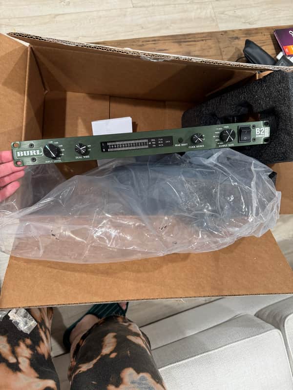 Burl B2 Bomber ADC 2-Channel A/D Converter 2010s - Green image 1