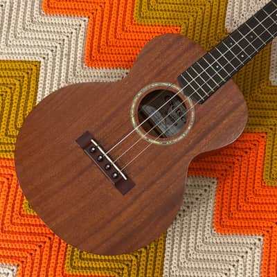 Gretsch Tenor Ukulele - Solid and Beautiful Mahogany Uke! - Lovely Instrument! - image 3
