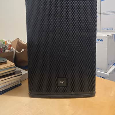 Electro-Voice ELX-115P Live X Series 15" 2-Way Powered Speaker 2017 - Present - Black image 2