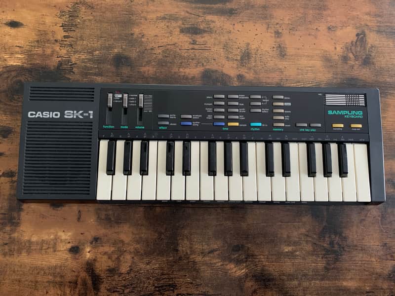 Casio SK-1 32-Key Sampling Keyboard 1986 - Black image 1