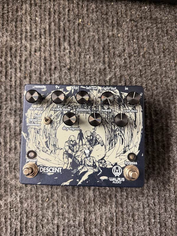 Walrus Audio Descent Reverb / Octave Machine 2015 - 2025 - Blue image 1