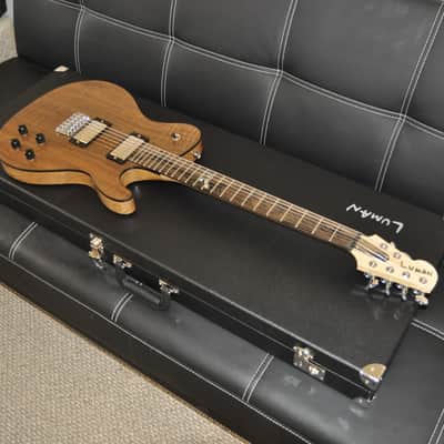 Luman Single Cutaway Natural Walnut image 6
