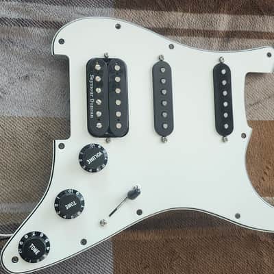 Fender Player II Loaded Pickguard 2025 image 3