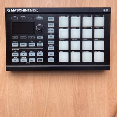 Native Instruments Maschine Mikro MKII 2010s Black image 1