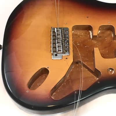 Vintage Fender Aged Relic Standard Strat Guitar Body Sunburst Semi Loaded + Bridge Hardware 5.1 lb JAN 27 2000 RARE! image 2