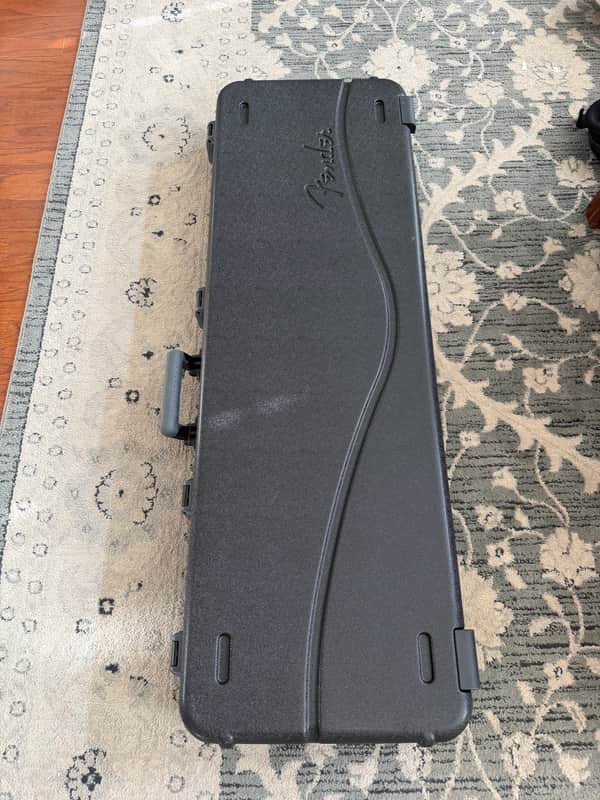 Fender American Ultra II Jazz Bass V with Maple Fretboard