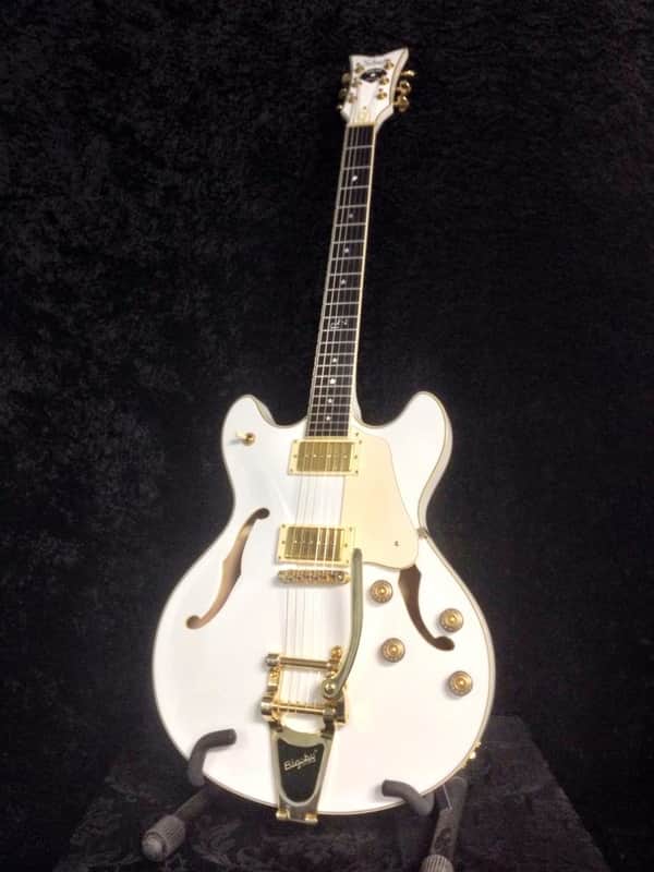 Schecter Robin Zander Signature Corsair Electric Guitar - Gloss White image 1