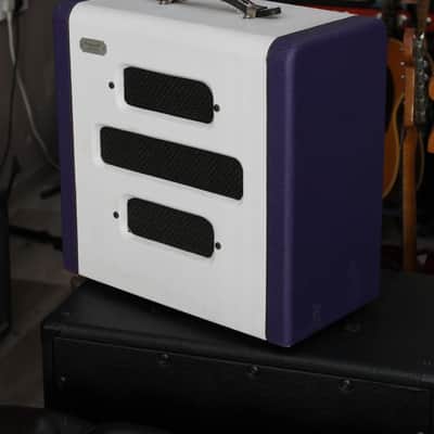 Vintage 47 Amps The Bronson - Two tone blue/cream image 5