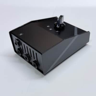CUSTOM Made to Order Series LINK or Parallel BLOCK - Guitar Amp Speaker Selector / Combiner - Black, Custom | Series or Parallel Available image 5