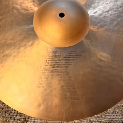 Zildjian K SWEET CRASH 18” A THIN ONE at 1295 g  DON’T Pay $450 For A Guess! Listen! image 4
