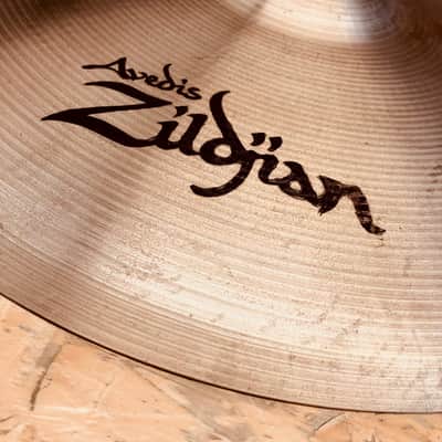 Zildjian 20" Medium Ride Cymbal image 4