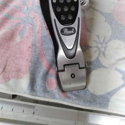 Pearl P2002C PowerShifter Eliminator Belt-Drive Double Bass Drum Pedal image 6