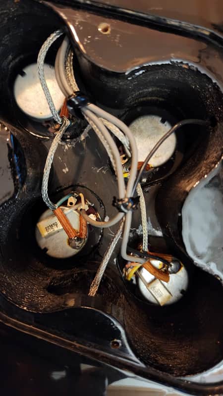 1978 Yamaha SL430 Black Bolt-on Les Paul Custom w/ Yamaha Gigbag