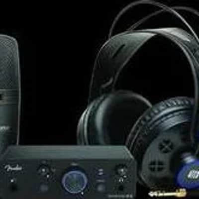 Fender Quantum Creator Ultra-compact Audio Production Bundle