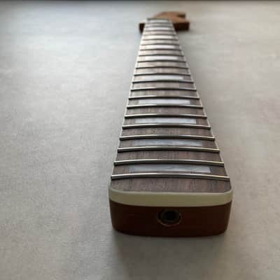 Roasted Maple Custom CBS Stratocaster Neck - Rosewood Fretboard -Nitro Satin - SS Frets - Bone nut image 3