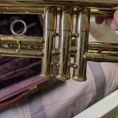 Olds Rafael Mendez Trumpet 1960 - Laquer image 4