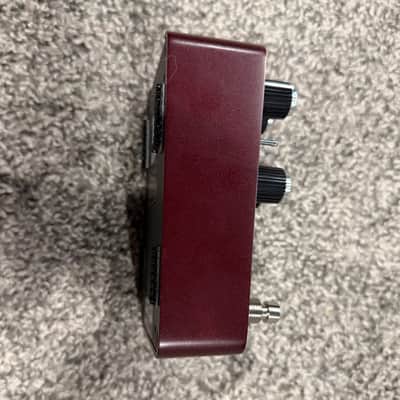 Universal Audio Ruby ’63 Top Boost Amplifier 2022 - Present - Ruby / Silver image 3