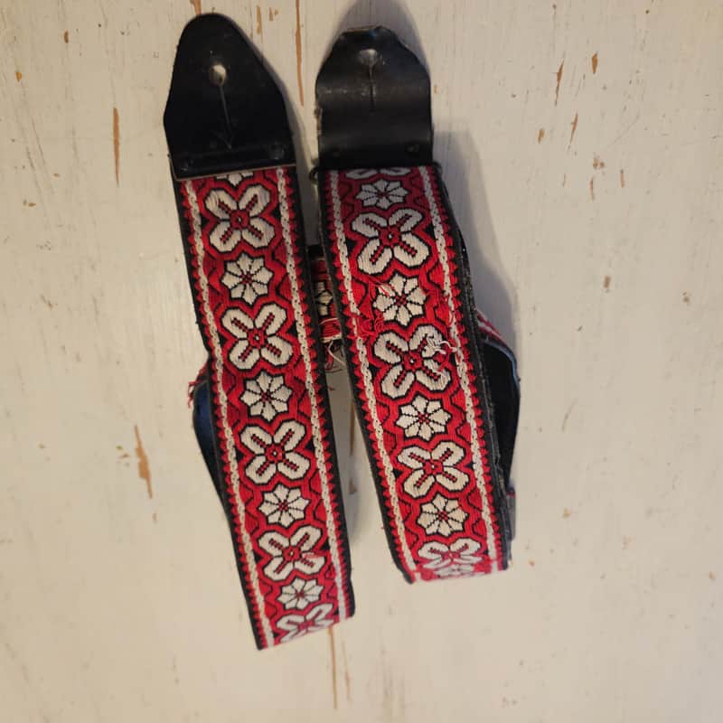 Ace Vintage Guitar Strap image 1