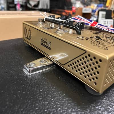 The sheriff V4 preamp pedal image 3