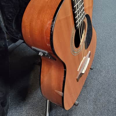 Lovingly Used Zager Travel E Mahogany w/Case & Free Shipping! image 8
