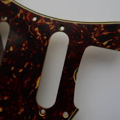62 Fender Stratocaster celluloid tortoise pickguard USA 1960 thru 1962 avri strat guard image 6